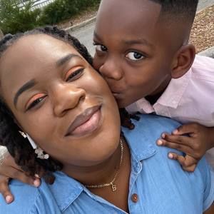 Meet your Posher, Brittnee